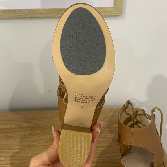 Lace Up Block Heels 🤎 - Picture 11 of 11